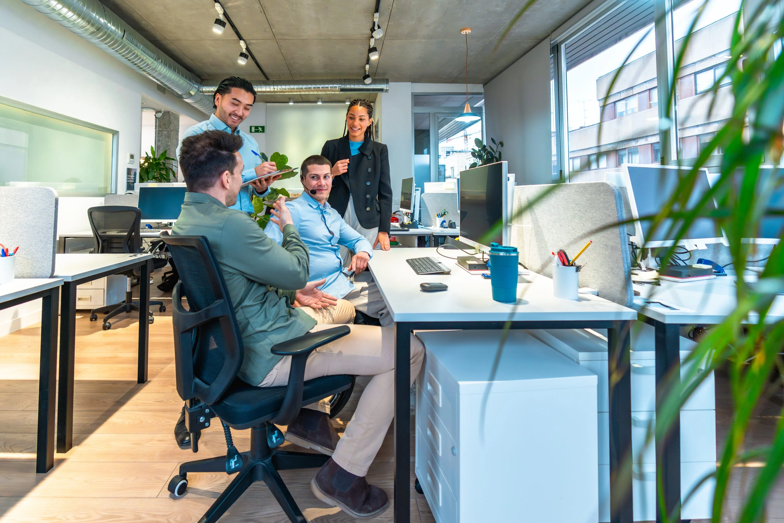Founders and advisers collaborating on a UAE company setup